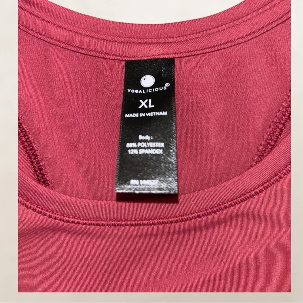 Yogalicious - NWT, Racerback Cropped Tank Top - XL - Picture 2 of 4